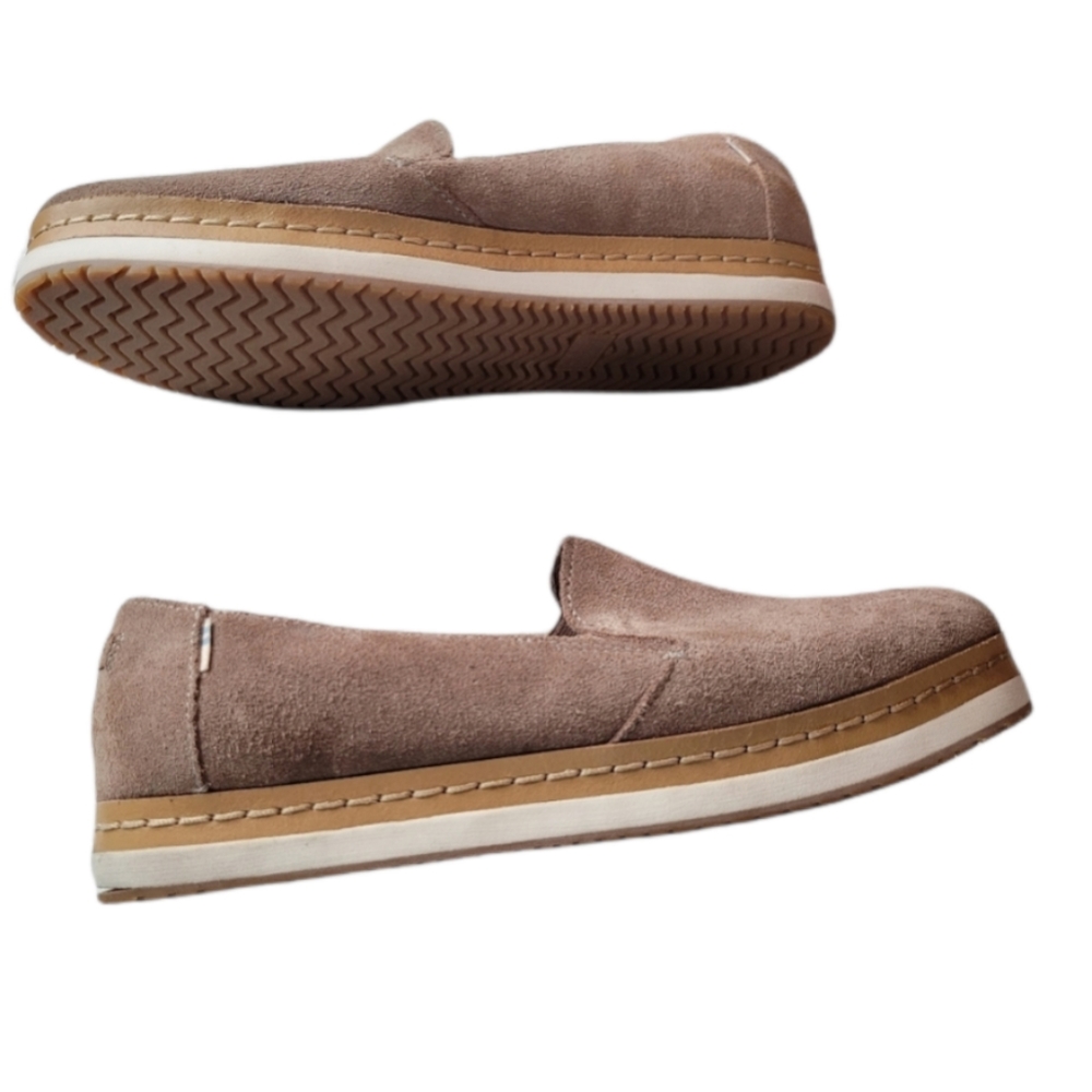 TOMS PALMA SLIP ON TAUPE SUEDE SHOE